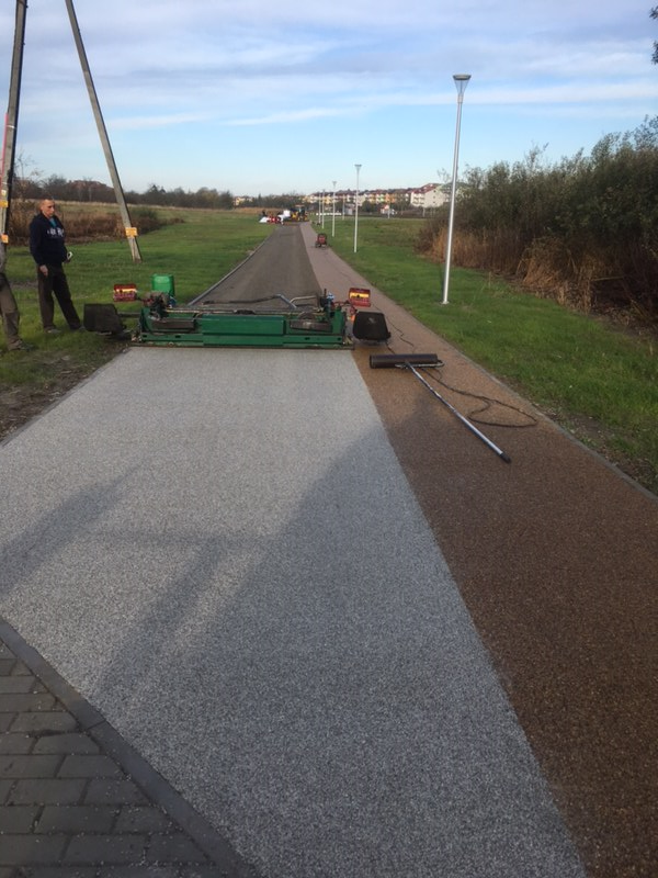 Build of bicycle path_2